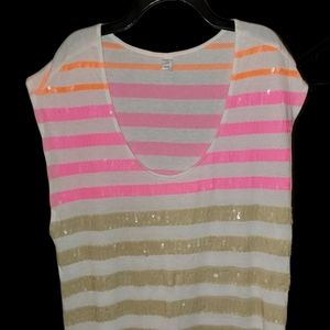 Old Navy sequenced T-Shirt Large
